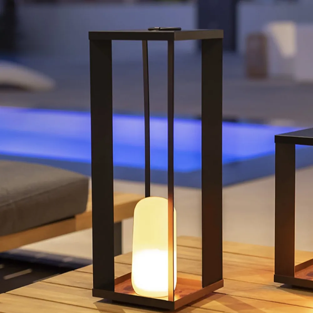 Dekorationsbelysning|Terrassebelysning ^ Newgarden Siroco LED terrasselampe, højde 50 cm