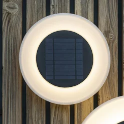 Solcellelamper ^ Newgarden Wally LED-solcellelampe til vægmontering, Ø 27 cm