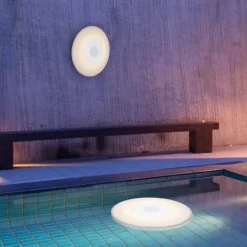 Newgarden Fontæne- Og Undervandsbelysning > Wally Play poollampe RGBW speaker