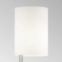 Knapstein Gulvlamper > Nola LED-gulvlampe mat nikkel