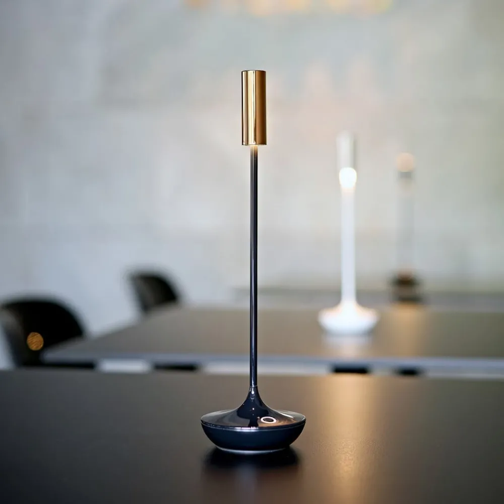 Sigor Dekorationsbelysning|Terrassebelysning > Nucandle LED genopladelig bordlampe, sort/kobber, IP54, dæmpbar