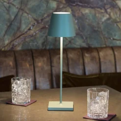 Dekorationsbelysning|Terrassebelysning ^ Sigor Nuindie LED genopladelig bordlampe, USB-C, salviegrøn, IP54, dæmpbar