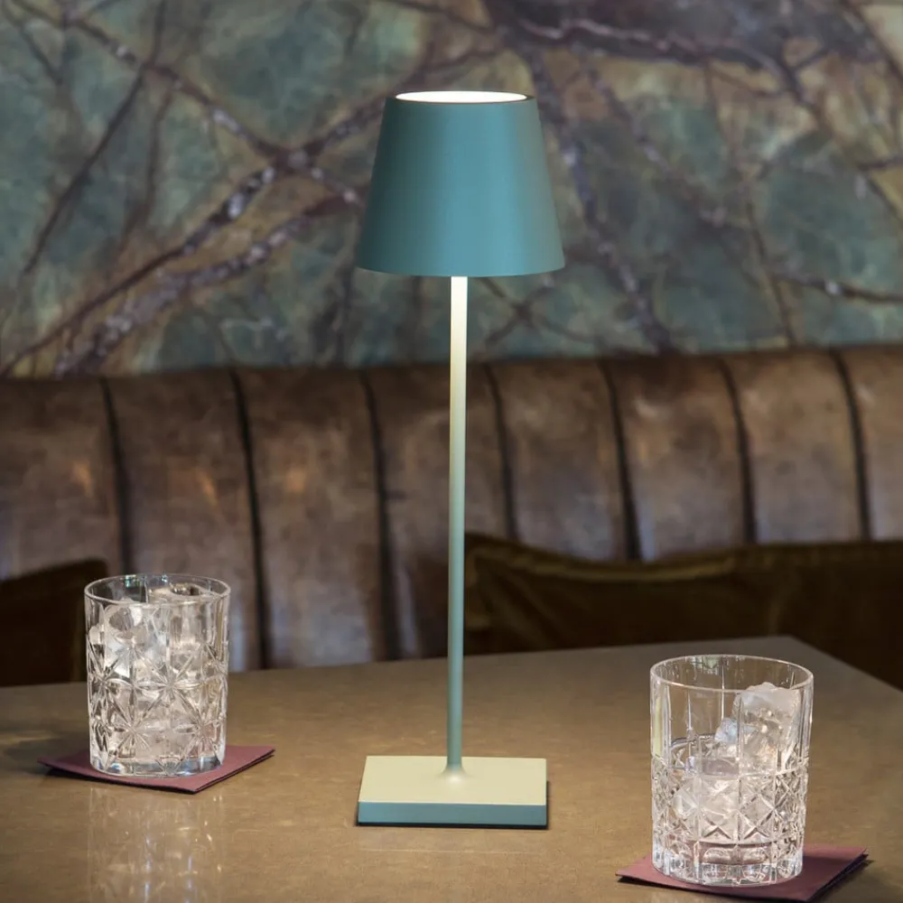 Dekorationsbelysning|Terrassebelysning ^ Sigor Nuindie LED genopladelig bordlampe, USB-C, salviegrøn, IP54, dæmpbar