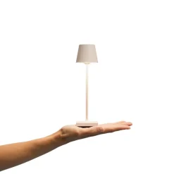 Sigor Dekorationsbelysning|Terrassebelysning > Nuindie pocket LED genopladelig bordlampe, beige, IP54, dæmpbar