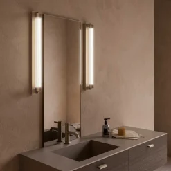 OLEV Væg- Og Spejllamper > LED-væglampe CHARMER, titan, metal/glas, 2.700 K IP44