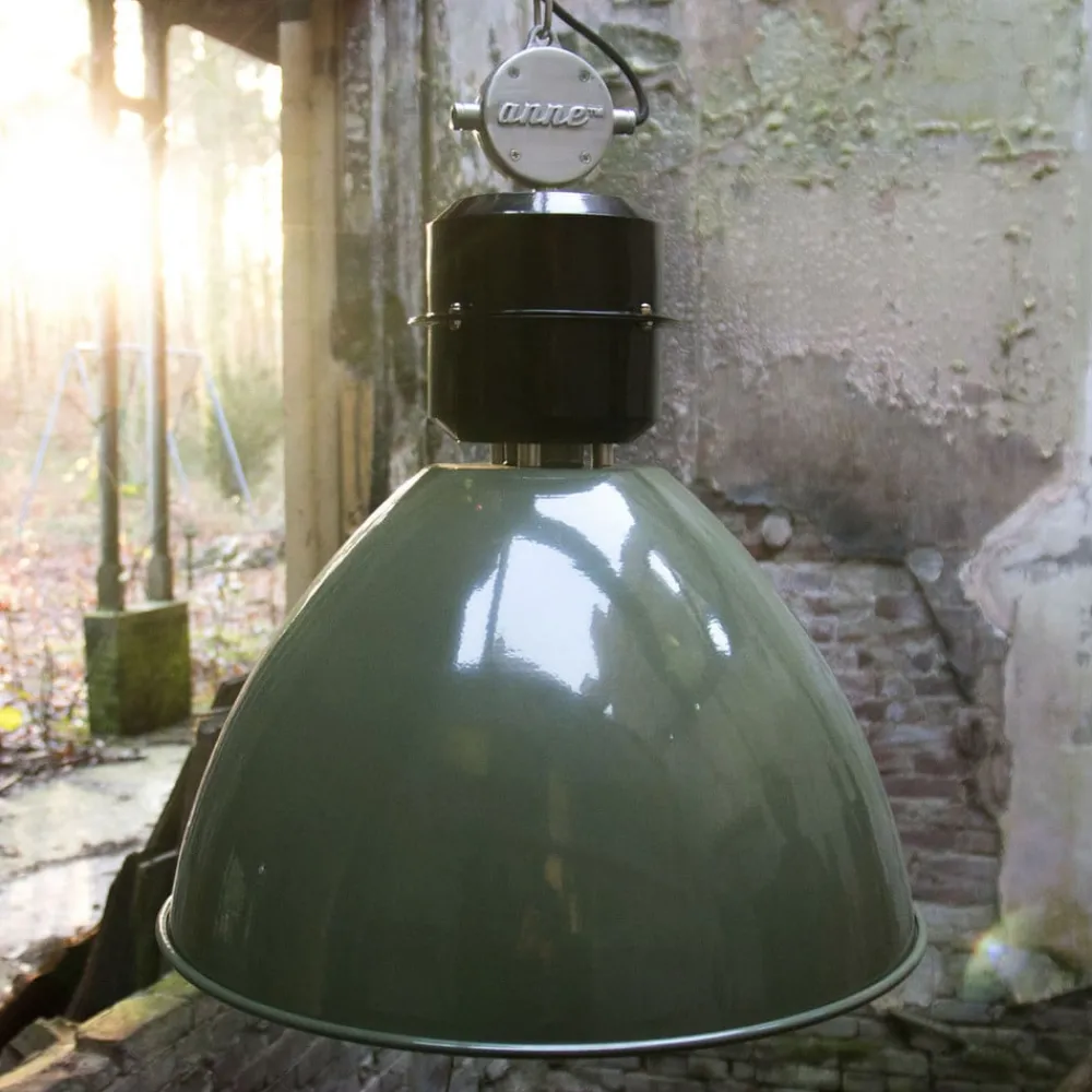 Steinhauer Pendellamper|Pendellamper > Olivengrøn Frisk pendellampe i industridesign
