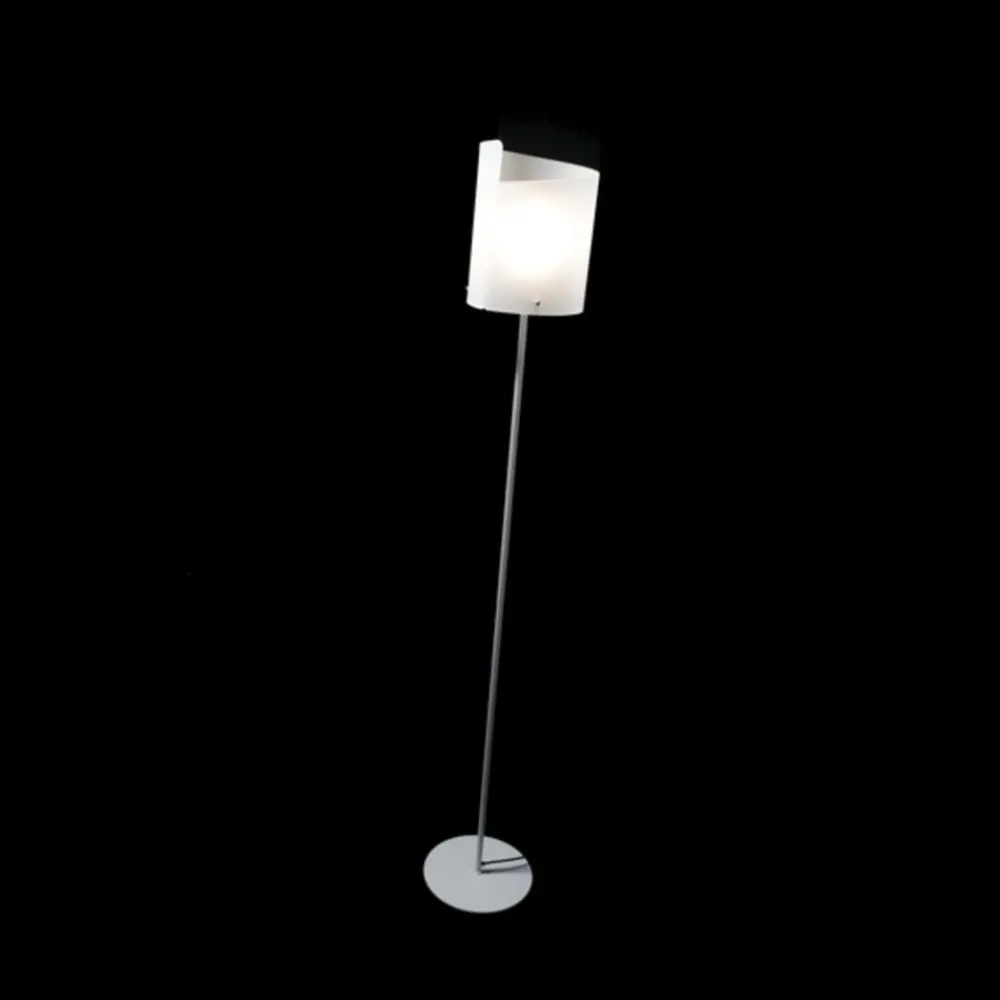 Selène Gulvlamper > Papiro gulvlampe, sølv