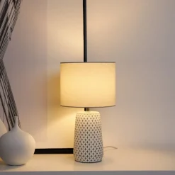 Pauleen Bordlamper > Pretty Purity bordlampe med betonfod