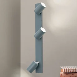 Arbejdsrum/Kontor ^ ORION Penn loftspot, lysegrøn, længde 60 cm, stål/aluminium