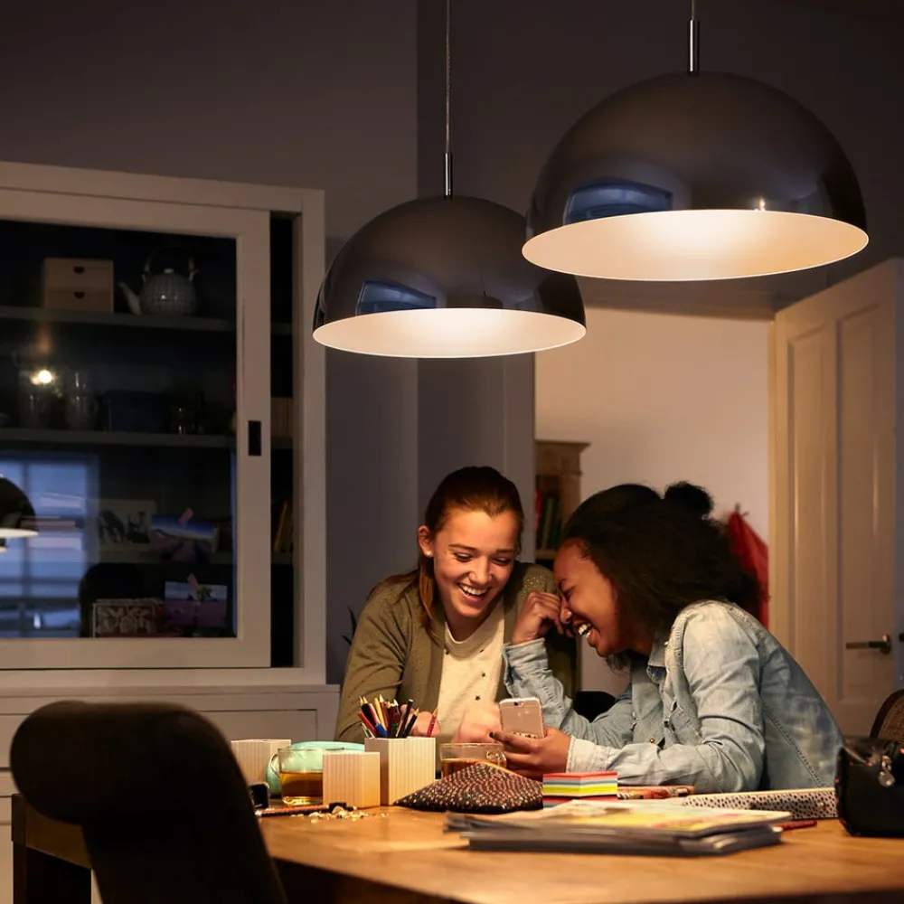 Led Pærer ^ Philips E27 LED-pære, dag/nat-sensor 7,5 W 2.700 K
