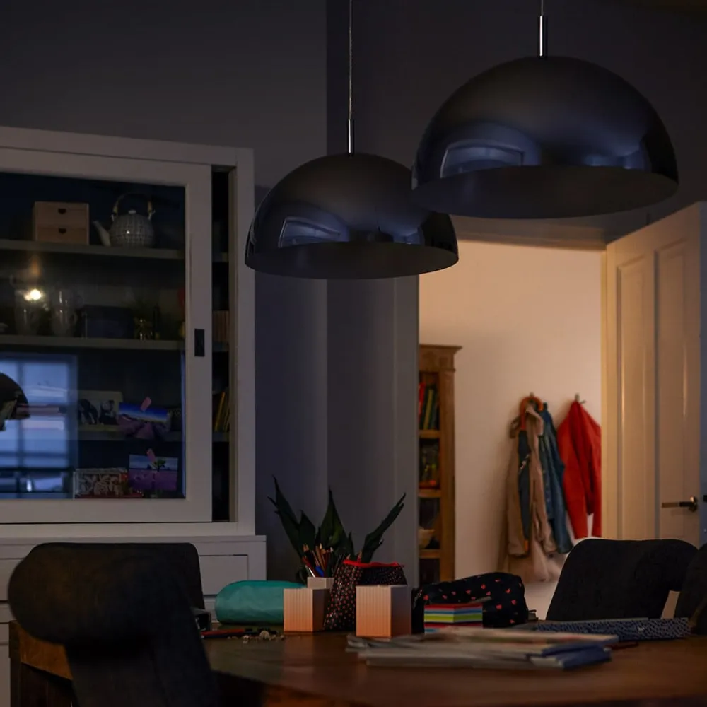 Led Pærer ^ Philips E27 LED-pære, dag/nat-sensor 7,5 W 2.700 K