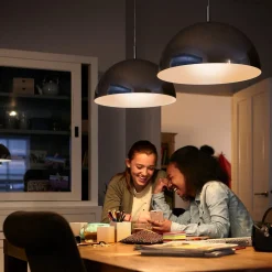 Philips Led Pærer > E27 LED-pære 2,2W varmhvid kan ikke dæmpes