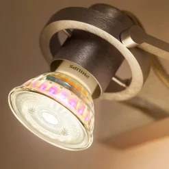 Philips Led Pærer > GU10 PAR16 4,7 W LED-reflektor, 3.000 K