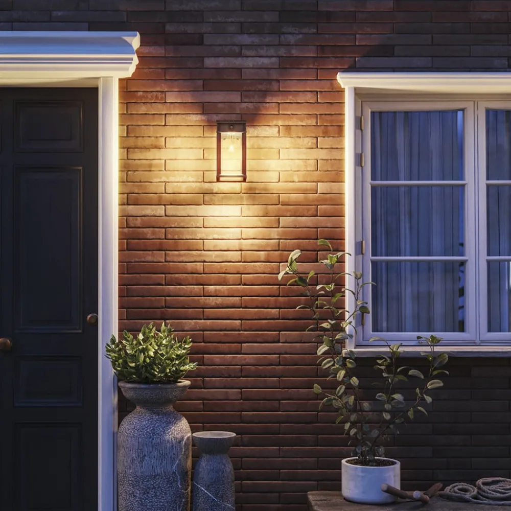 Philips Solcelle Lampe Med Sensor > LED-udendørs væglampe Geri UE Sensor, kantet, IP44