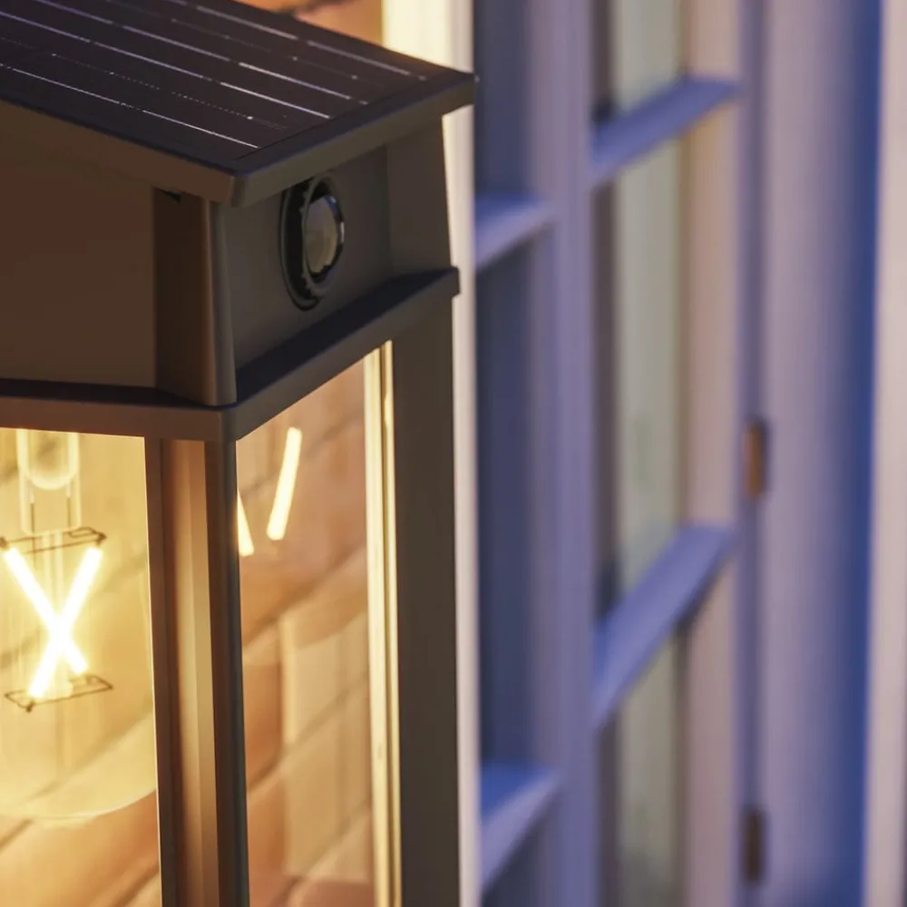 Philips Solcelle Lampe Med Sensor > LED-udendørs væglampe Geri UE Sensor, kantet, IP44
