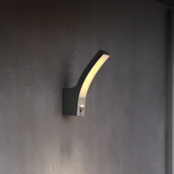 Philips Væglampe Med Sensor > LED udendørs væglampe Splay UE, sensor