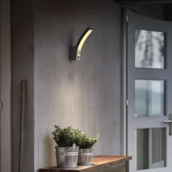 Philips Væglampe Med Sensor > LED udendørs væglampe Splay UE, sensor