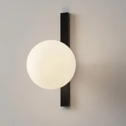 Eco-Light Væglamper|Væglamper > Pluto væglampe, 1 lyskilde, sort/hvid, afbryder