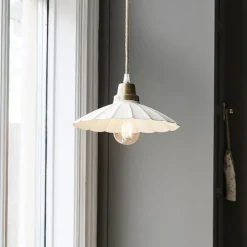 PR Home Pendellamper > Hængelampe Ester, offwhite, Ø 24 cm, jern stik