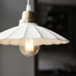 PR Home Pendellamper > Hængelampe Ester, offwhite, Ø 24 cm, jern stik