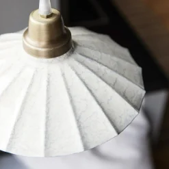 PR Home Pendellamper > Hængelampe Ester, offwhite, Ø 24 cm, jern stik