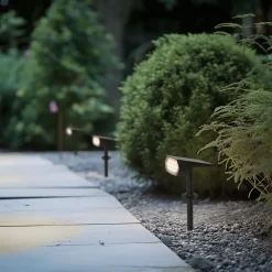 PRIOS Solcellelamper|Terrassebelysning > LED-solspot Helier, 49 cm, sort, jordspyd