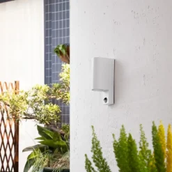 PRIOS Væglampe Med Sensor > udendørs væglampe Tetje, hvid, rund, sensor, sæt med 2 stk