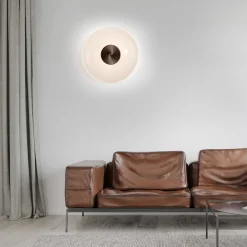 Væglamper ^ PURE LED-væglampe Vitrum, brun/opalglas/aluminium Ø 22 cm