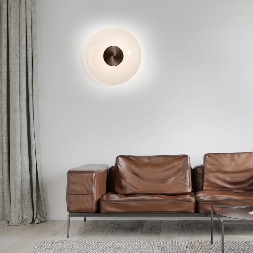 Væglamper ^ PURE LED-væglampe Vitrum, brun/opalglas/aluminium Ø 22 cm