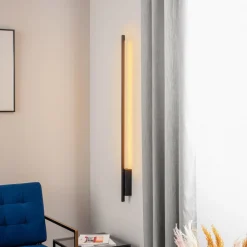Quitani Væglamper|Væglamper > Talon LED-væglampe, mat sort anodisk