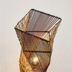 Lindby Gulvlamper|Gulvlamper > Rattan gulvlampe Kassia til hyggebelysning