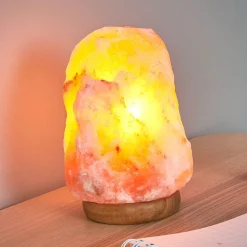 Dekorationsbelysning|Bordlamper ^ Wagner Life ROCK saltlampe spreder hyggeligt lys