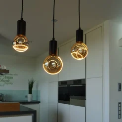 Dæmpbar Led-Pære ^ SEGULA Illusion G125 Crescent vinklet E27 6W smoke