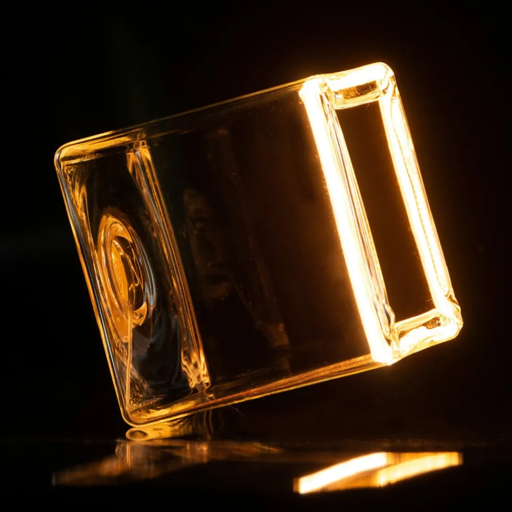 Dæmpbar Led-Pære|Led Pærer ^ SEGULA LED Floating-Cube 86 E27 4,5W varmhvid klar