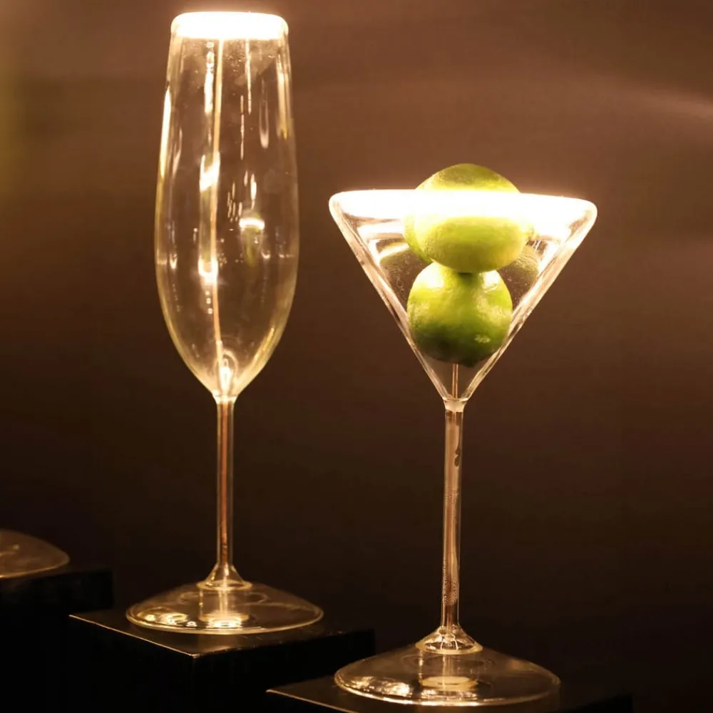 SEGULA Dæmpbar Led-Pære > LED-pære Floating Martini, E27, 6 W, 922 dæmpbar
