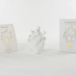 SELETTI Møbel Og Interiør > Love in Bloom-vase, hvid, hjerteformet, porcelæn