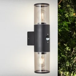 Brilliant Væglampe Med Sensor > Sergioro udendørs væglampe, 2 lyskilder med sensor