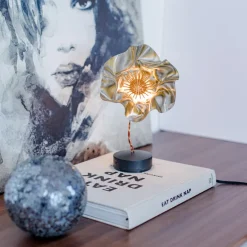 Bordlamper ^ Slamp LaFleur LED-bordlampe, genopladeligt batteri, fløjl