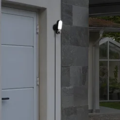 Konstsmide Væglampe Med Sensor > Smartlight 7892-750 kameralampe, WiFi 12 V 800 lm