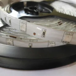 Bioledex Dekorationsbelysning|Led Strips > SMD-RGBW-183 LED-strip, 5 meter, vandtæt