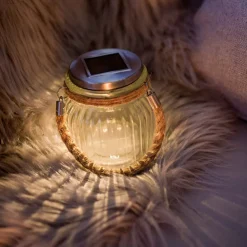 STAR TRADING Dekorationsbelysning|Solcellelamper > Solcelledrevet LED bordlampe Jar i glas