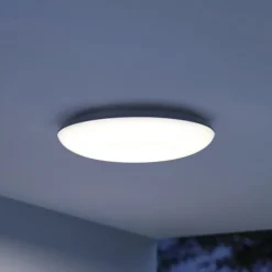 Udendørs Loftlamper ^ STEINEL Vario Quattro Pro loftlampe, hvid 4.000 K