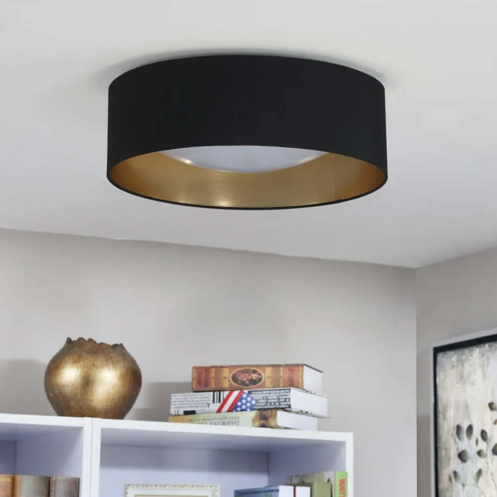 Loftlamper ^ Lindby Stof loftslampen Coleen i sort, gylden inden i