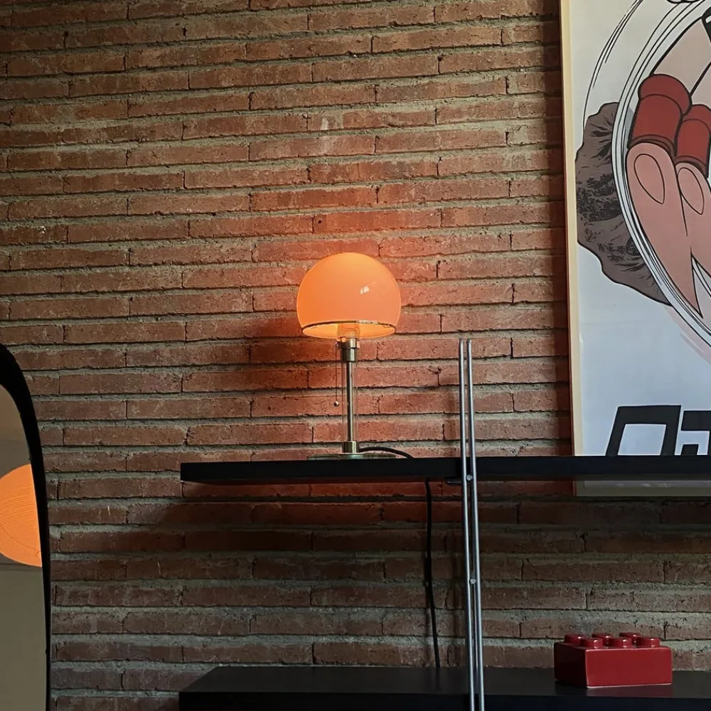 TECNOLUMEN Bordlamper > Wagenfeld WG24 bordlampe med glasfod