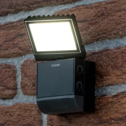 Theben Væglampe Med Sensor|Væglamper > udendørs LED-væglampe theLeda S17-100, hvid, sensor