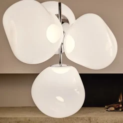 Tom Dixon Lysekroner > LED-lysekrone Melt Chandelier opal/kromfarvet