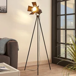 Gulvlamper|Gulvlamper ^ Lindby Trebenet gulvlampe Devon i sort