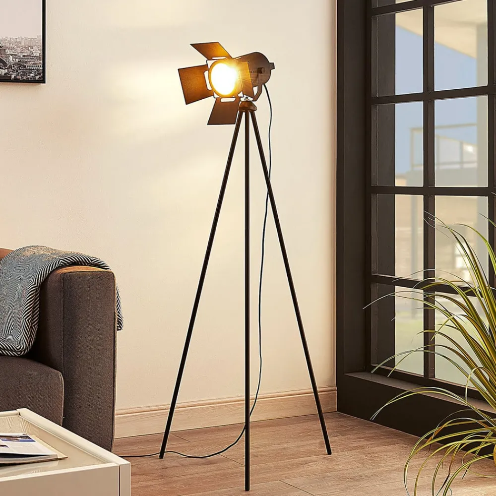 Gulvlamper|Gulvlamper ^ Lindby Trebenet gulvlampe Devon i sort