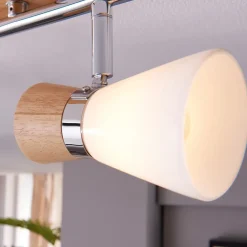 Lindby Loftlamper|Spotlights > Træ-loftspot Vivica med fire lyskilder
