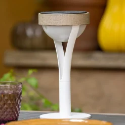 Les Jardins Solcellelamper > Tyble LED solcellebordlampe, hvid/teak, 2.700 K, 200 lm